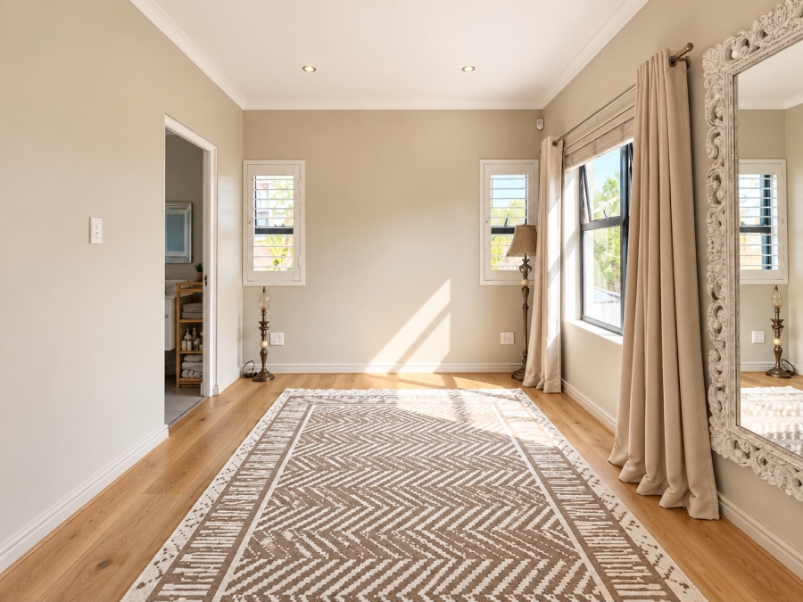 2 Bedroom Property for Sale in Kenilworth Western Cape